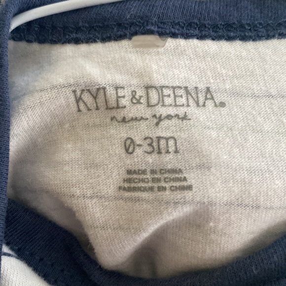 KYLE & DEENA New York Baby Boy Summertime Romper Size 0-3M - Picture 4 of 4